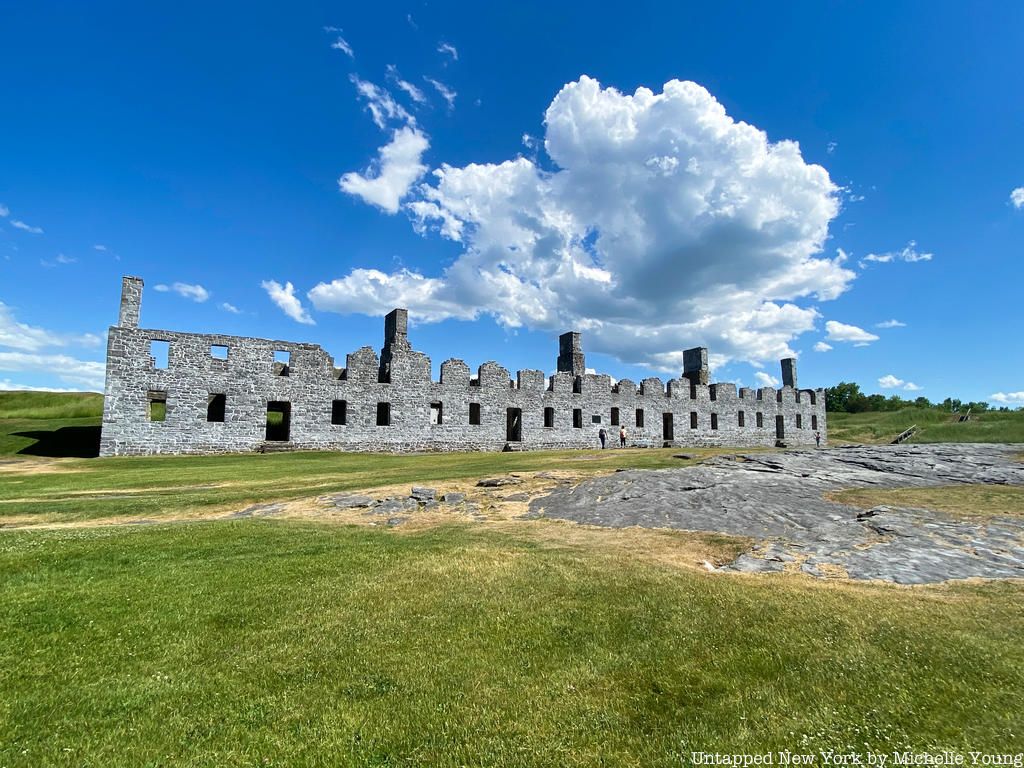 Fort Crown Point soldier barracks