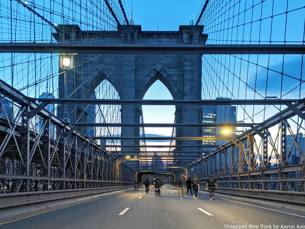 Brooklyn Protest March taking the Brooklyn Bridge