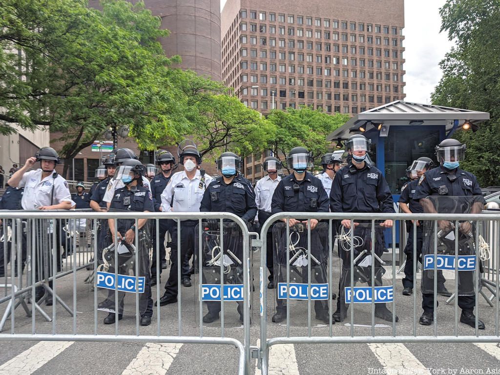 Lower Manhattan Protest March / Standoff at One Police Plaza