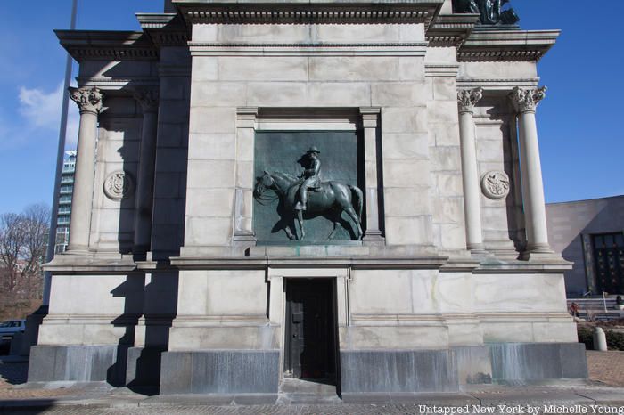 Lincoln on Grand Army Plaza