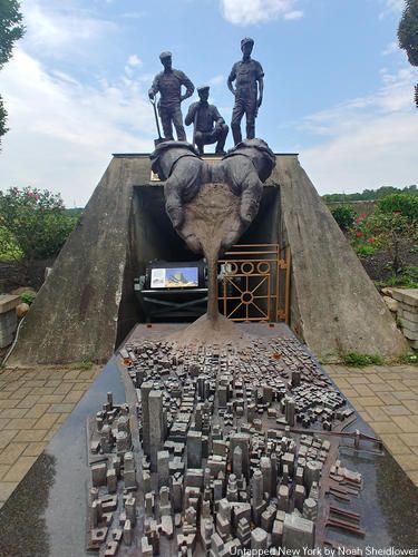 Sandminers Monument