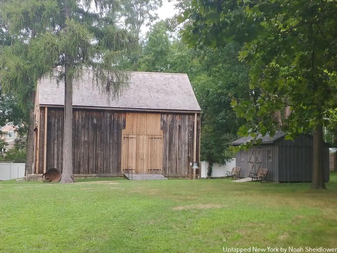 Sands-Willets Barn