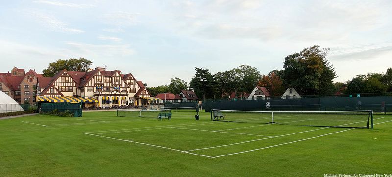 West Side Tennis Club, Tennis courts and clubhouse 