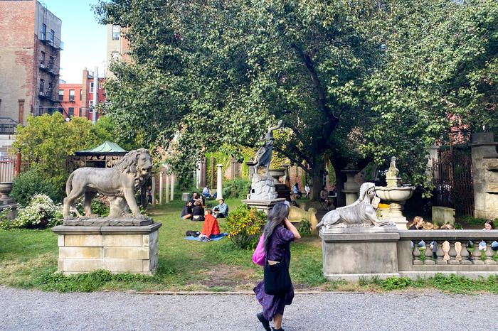 Sculptures at the Elizabeth Street Garden