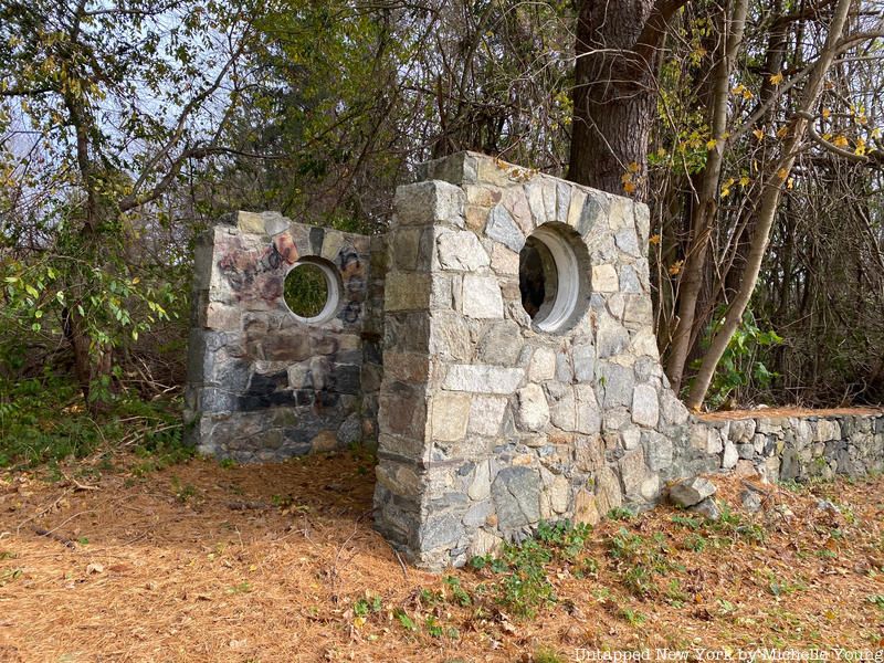 Stone walls in French Hill Estate