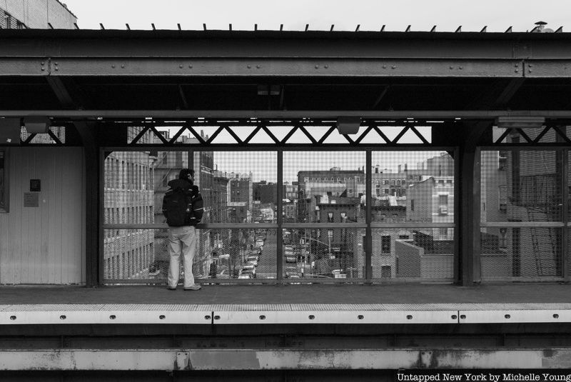 Marcy Street subway platform