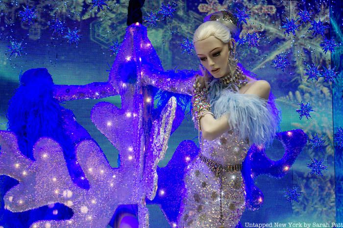 Bloomingdale's 2020 department store holiday windows