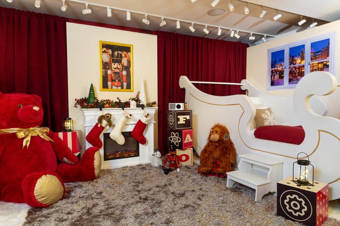 Bedroom inside the FAO Schwarz airbnb