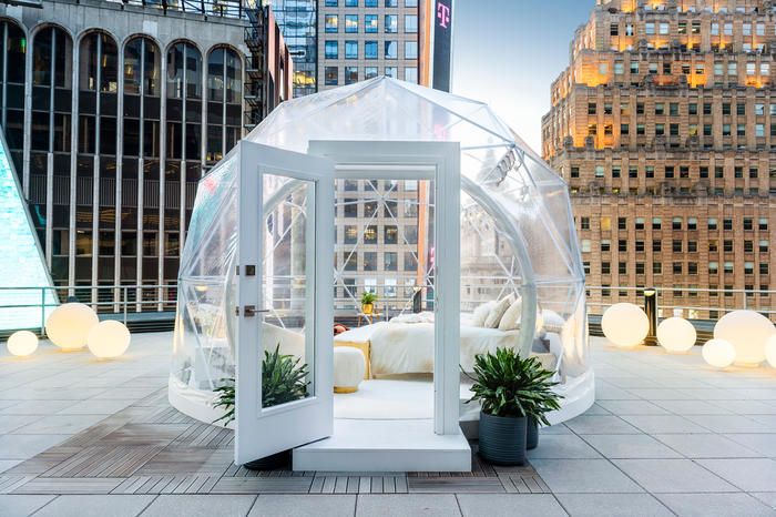 Igloo-like geodesic dome atop Nasdaq in Times Square