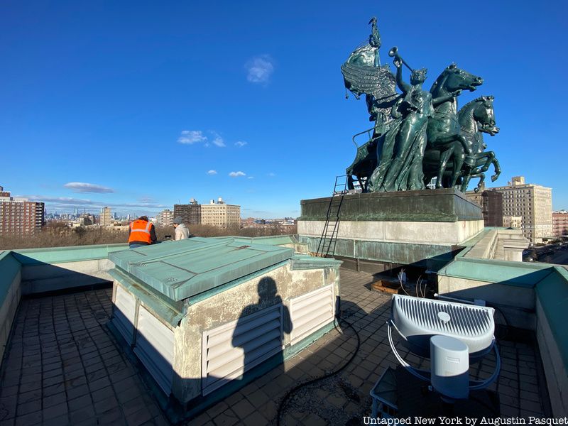 Roof deck at Soldiers' and Sailors' Memorial Arch