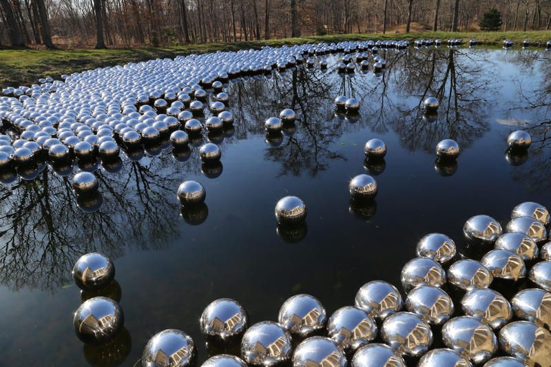 Narcissus Garden by Yayoi Kusama NYBG