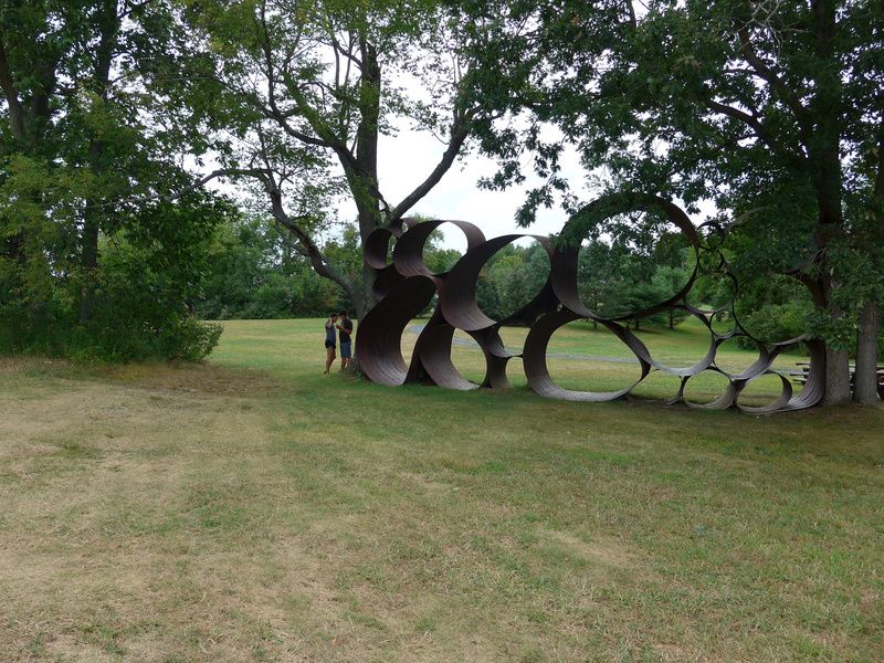 Art OMI, DeWitt Godfrey, Picker Sculpture, 2005 Cor-Ten steel hoops at one of many New York Sculpture parks