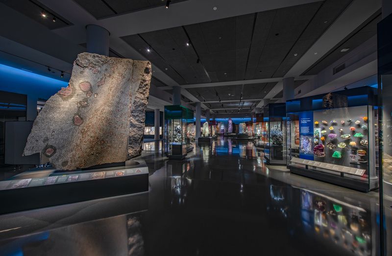 Full view of the Allison and Roberto Mignone Hall of Minerals at the American Museum of Natural History