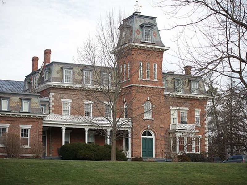 Oneida Community Mansion.