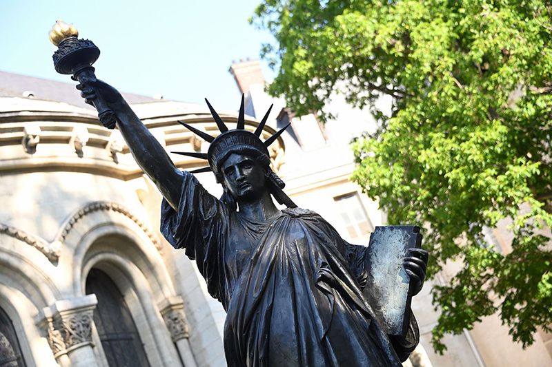 Statue of Liberty just before departure from Arts et Metier Museum. 