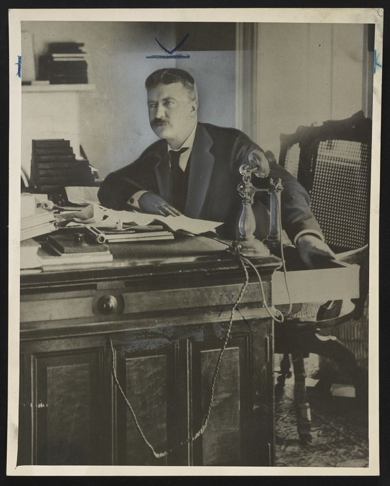 Image of Theodore Roosevelt as a New York police commissioner sometime between 1895 and 1897