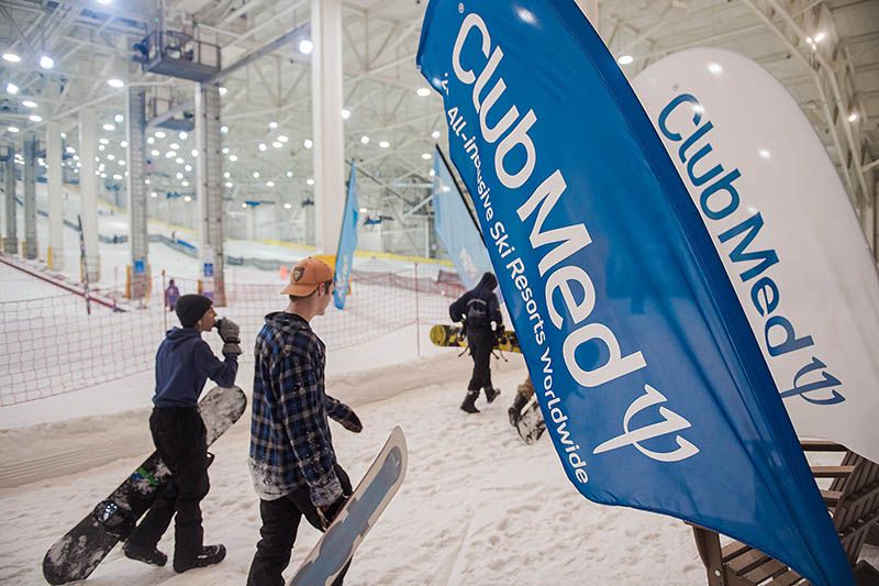 Snowboarders at Big Snow American dream 