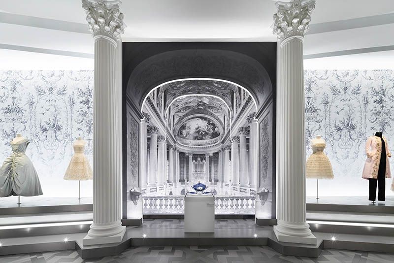 Christian Dior Designer of Dreams exhibition