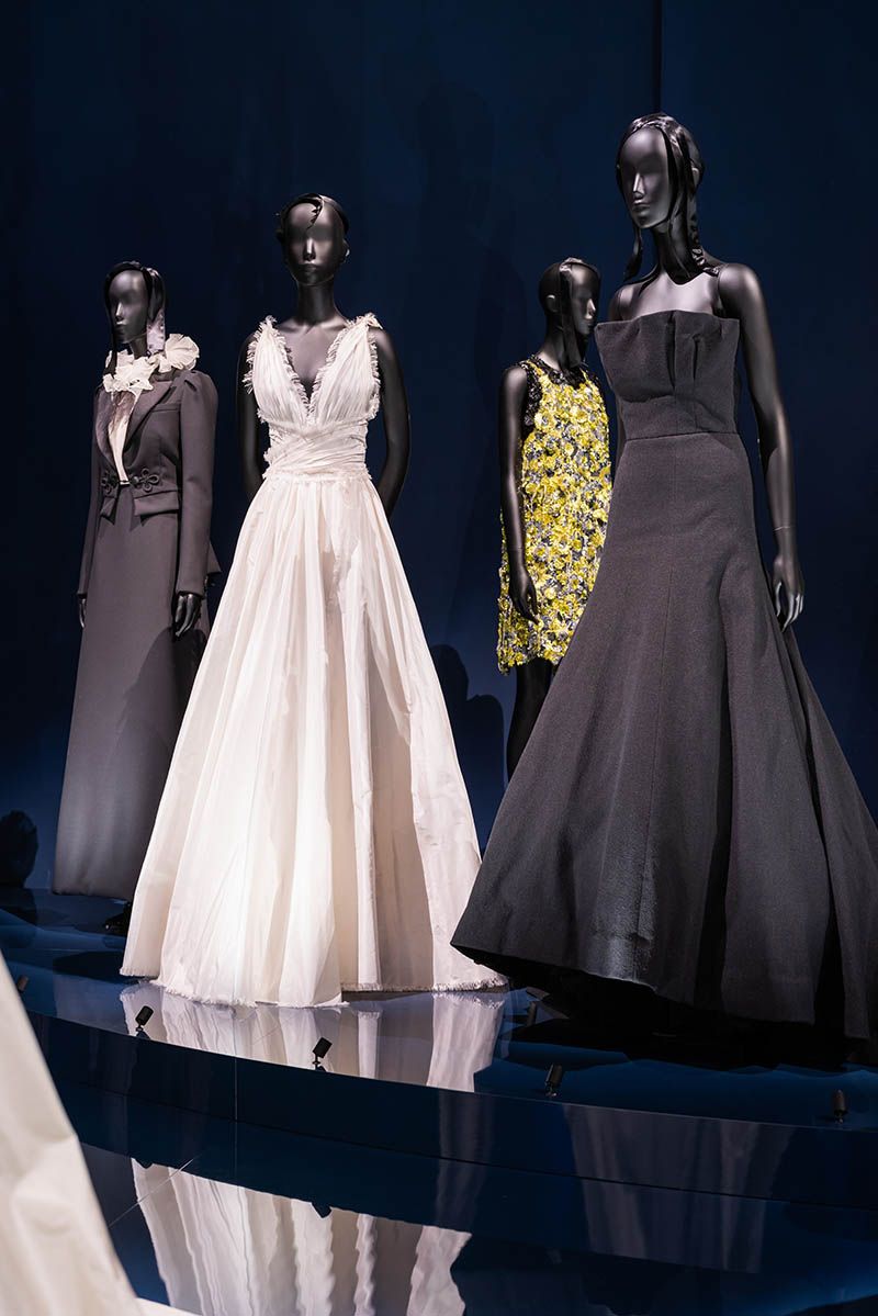 Christian Dior Designer of Dreams exhibition