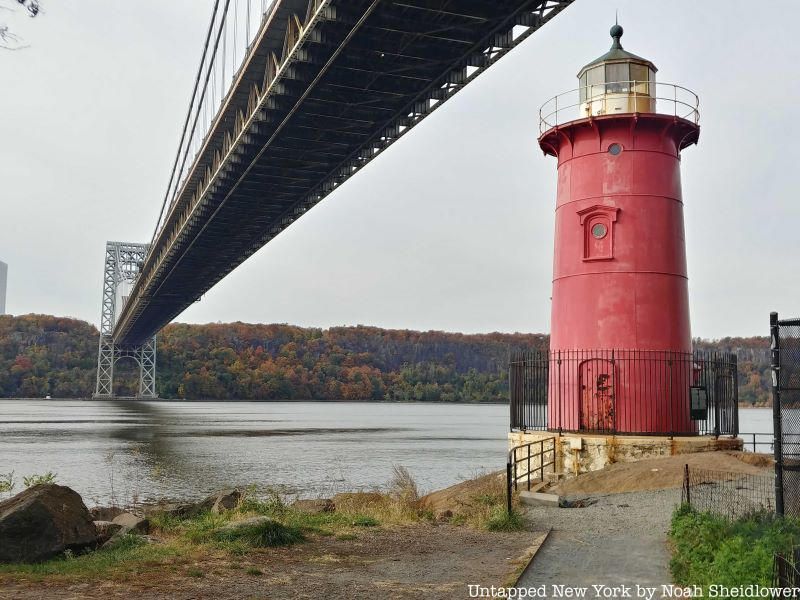 Little Red Lighthouse