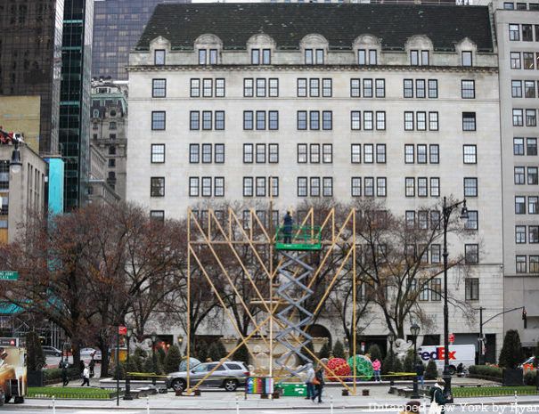 World's largest menorah