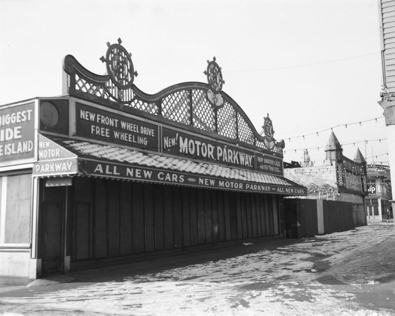 Motor Parkway in Coney Island in 1940