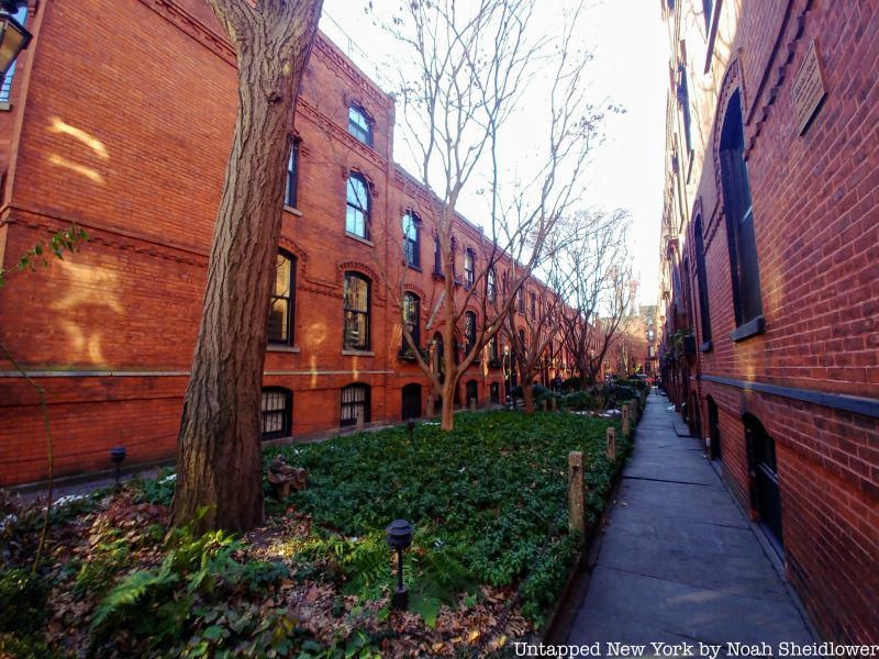 Warren Place in Cobble Hill