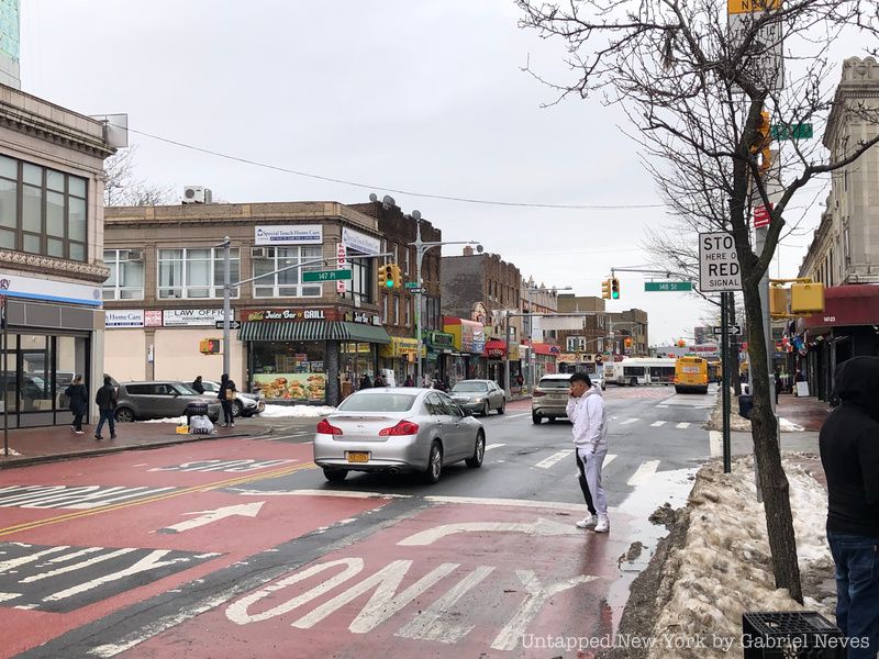 Intersection along Jamaica Avenue