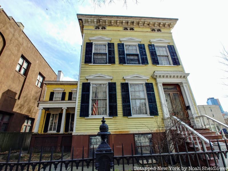 200 Lafayette Ave in Clinton Hill