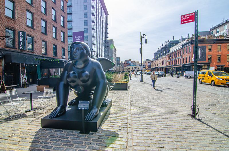 Sphinx sculpture by Fernando Botero