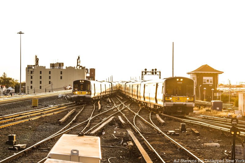 Train at Jamaica