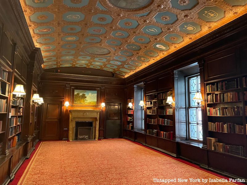 Library inside the Lotte Palace Hotel