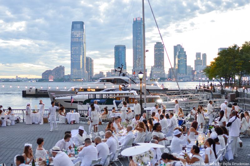 Dîner en Blanc