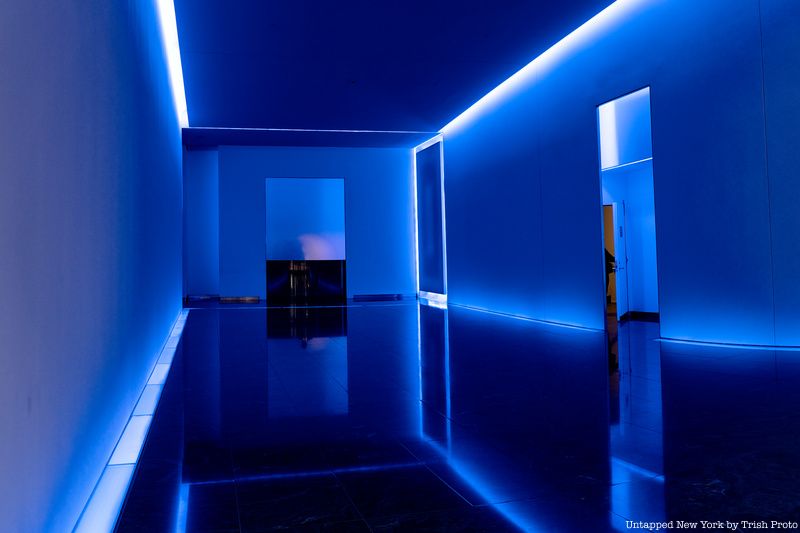  James Turrell’s Plain Dress (2005)