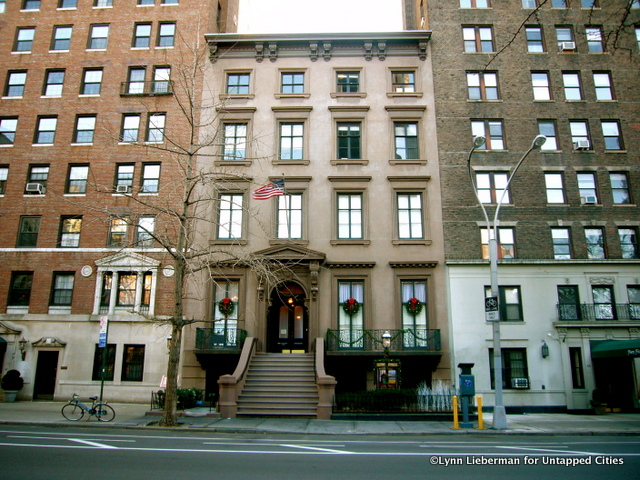 The private club the Salmagundi Club on Fifth Avenue