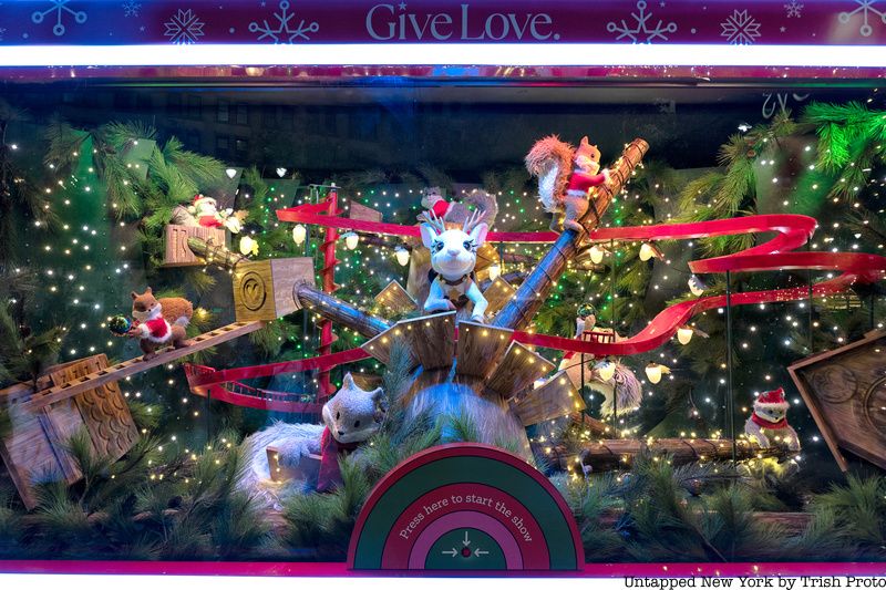 Macys holiday windows