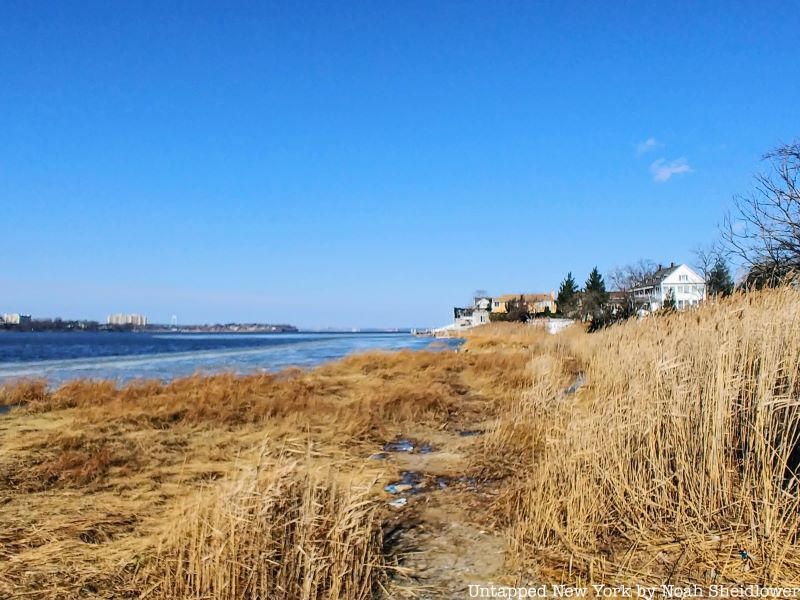 Secret waterfront in Douglaston