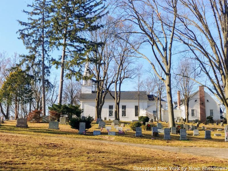 Zion Episcopal Churchyard  in Douglaston