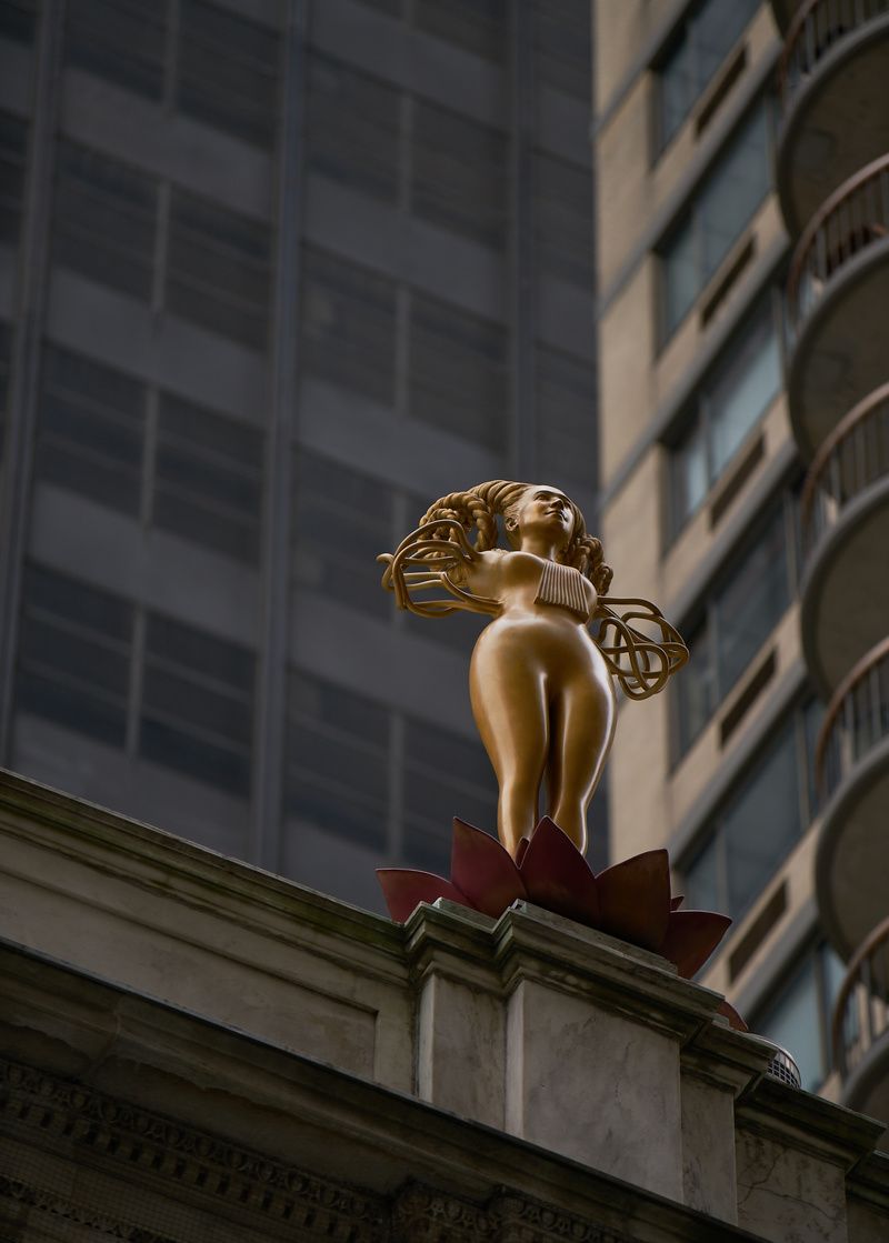 Shahzia Sikander's golden sculpture NOW on top of NYC courthouse