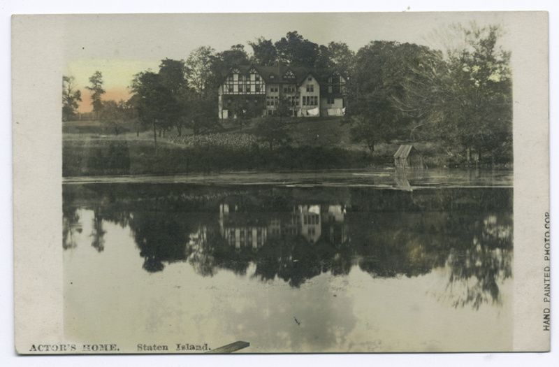 Lost Actor's Home mansion on Staten Island