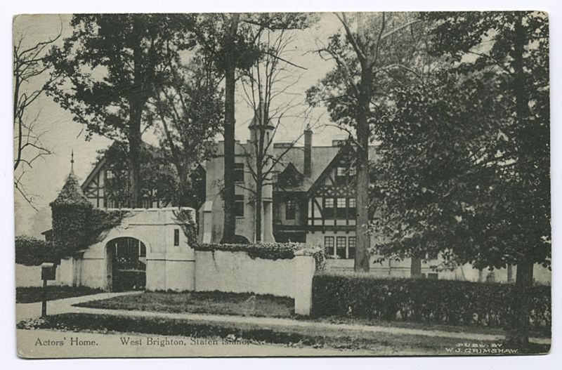 Lost Actor's Home mansion on Staten Island