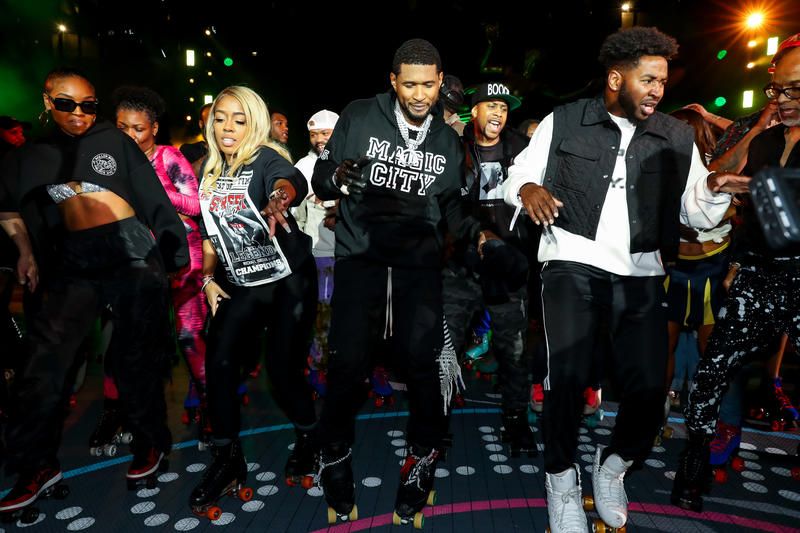 Skaters at the Rockefeller Center roller rink