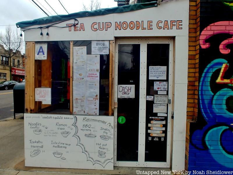 Tea Cup Noodle Cafe in Little Thailand