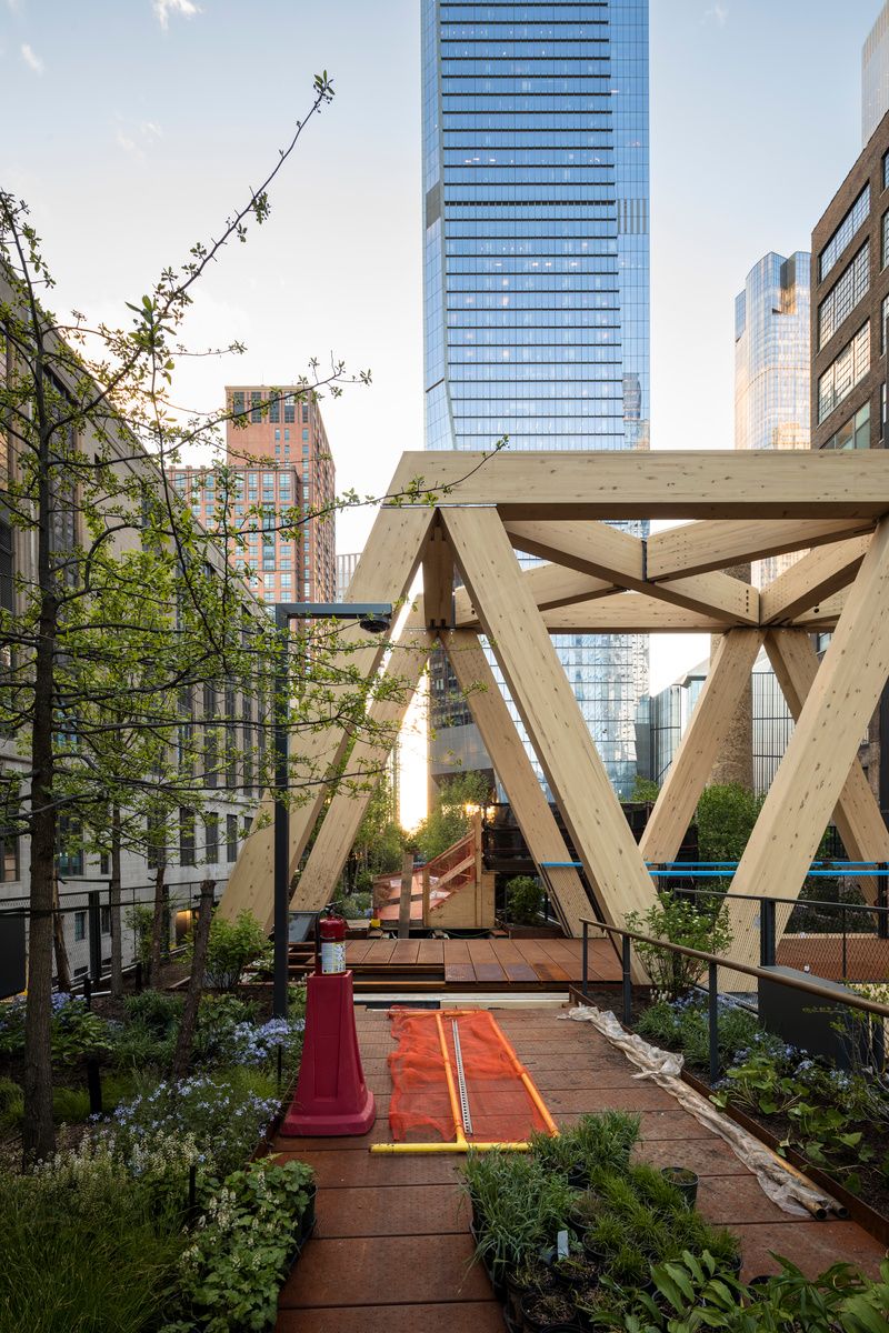 Moynihan Connector Timber Bridge at the High Line