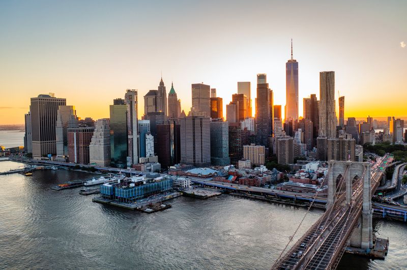 Pier 17 pop-up nyc tennis court