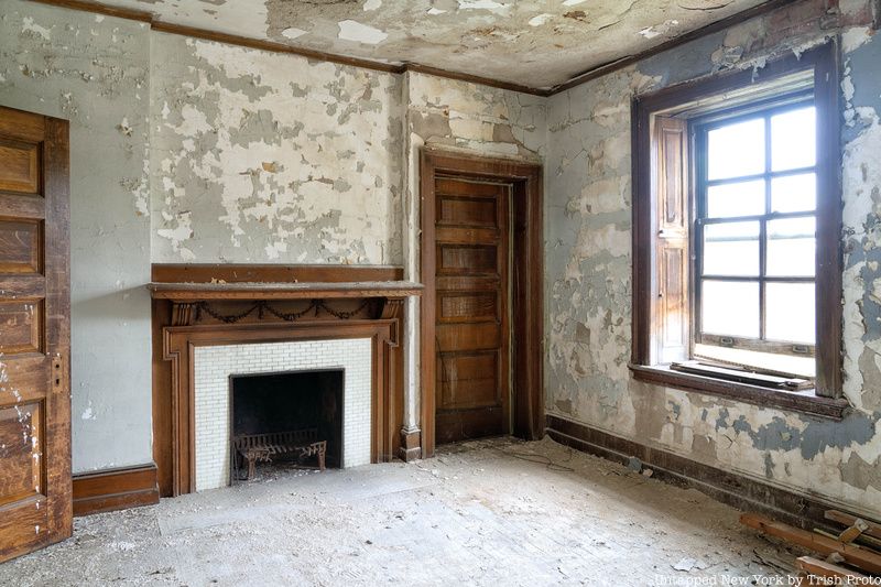 Sewing Room at Lynnewood Hall