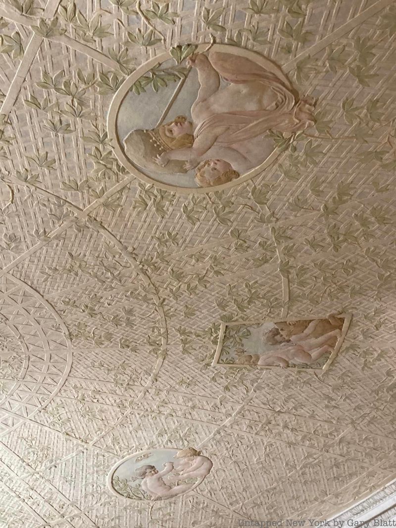 Rotunda ceiling