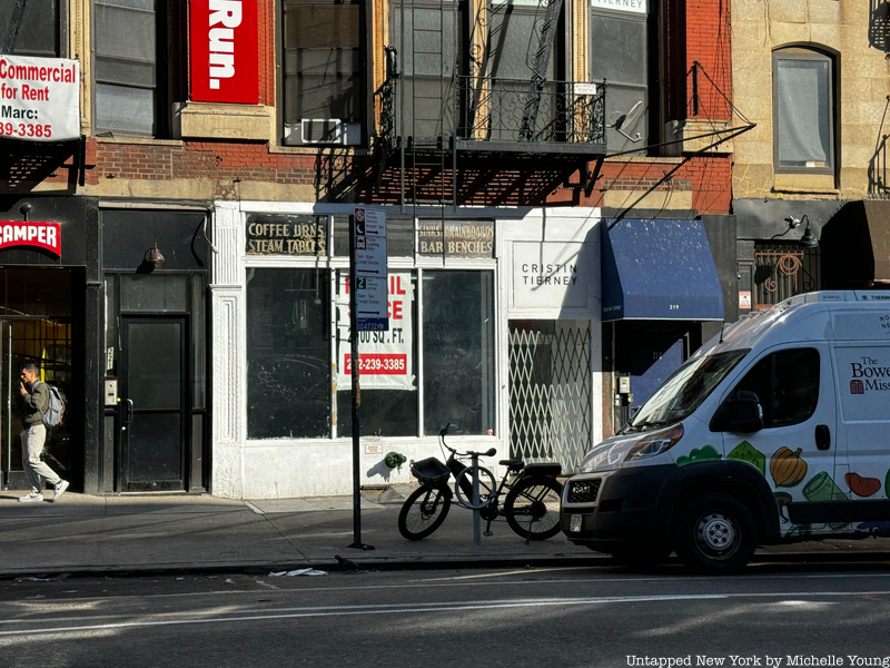 Ghost sign at 219 Bowery at the former Alabama Hotel