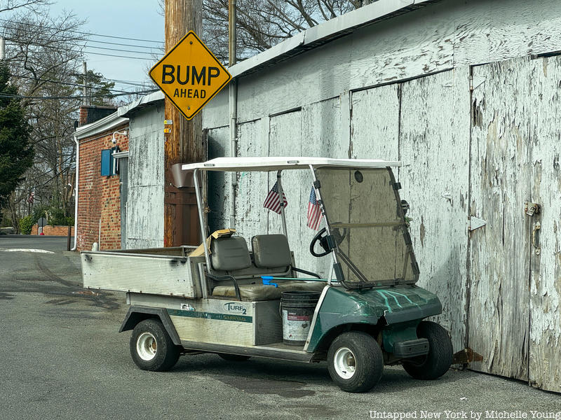 Golf cart in Edgewater Park