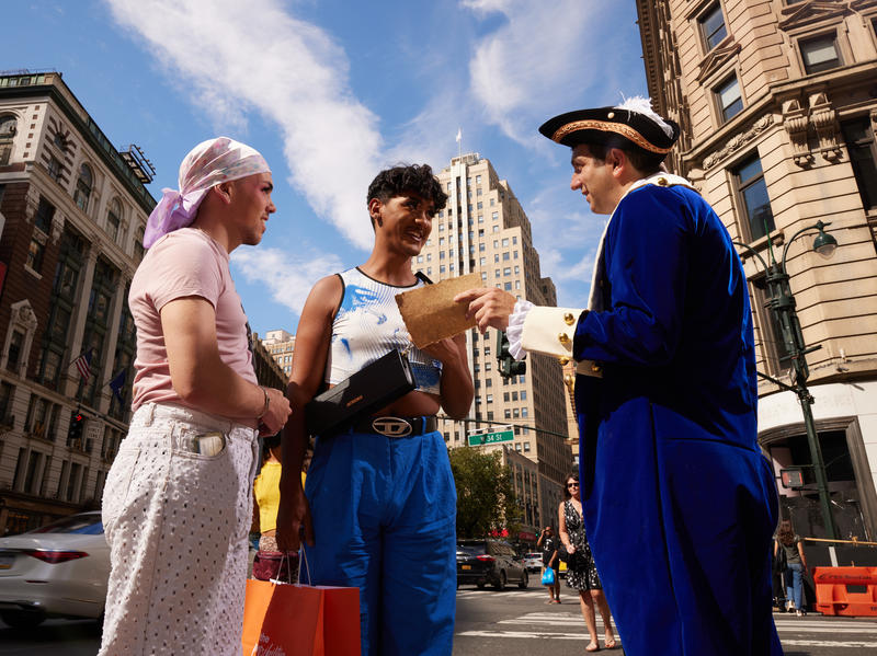 AJ Jacobs petitioning in Manhattan